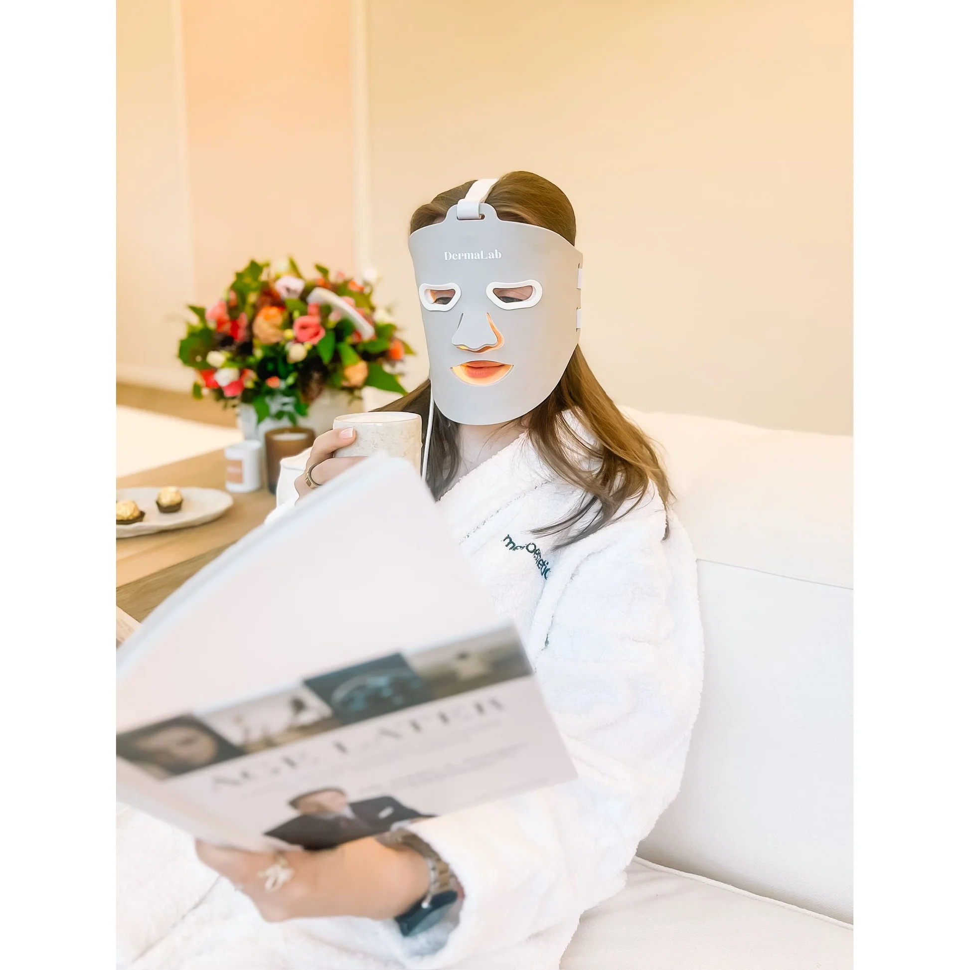 Dermalab LED-masker in gebruik bij Instituut Zenza